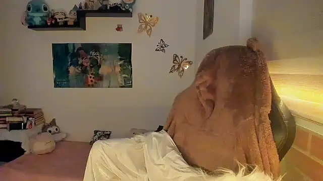 Chat XXX ao vivo de Shaddycute_