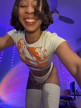 thebrattygoddess' Live XXX Chat