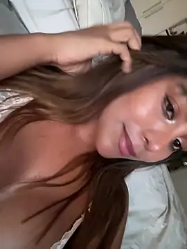 MegannHills Chat XXX in diretta