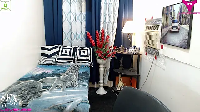 lil_fantacy Adlı Modelin Canlı XXX Sohbeti