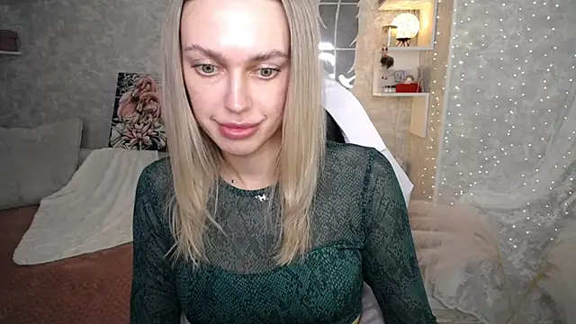 NickyAdamidiのライブXXXチャット