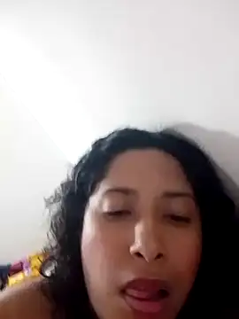 Chat +18 de anitotori ao vivo