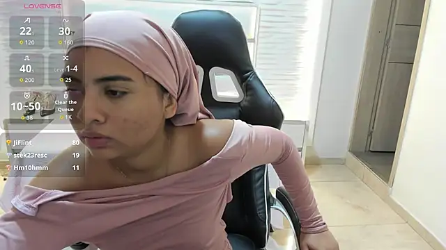 Sembang XXX Secara Langsung Aini_persa