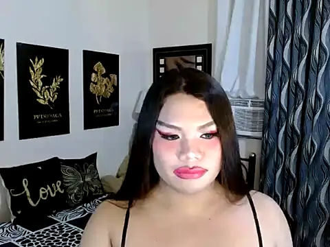 XXX chat uživo modela TSbrianaHugeCock