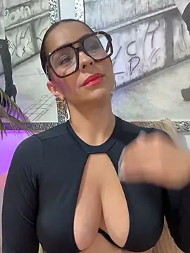 Mau_White Live XXX Chat