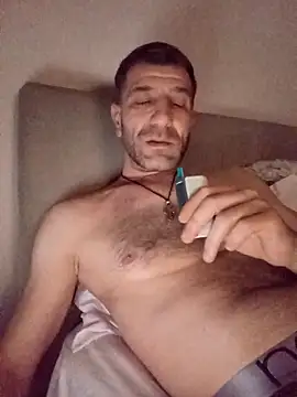 دردشة Alexdaniel89 الجنسية المباشرة