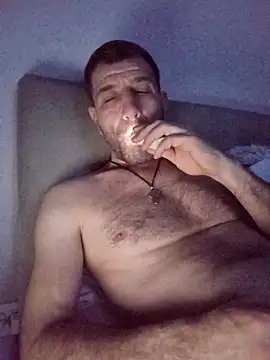 Alexdaniel89 élő XXX-chatje