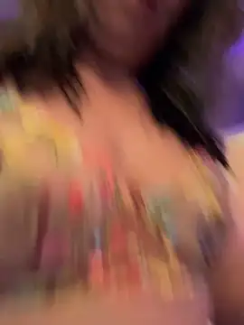 MiraKisss Adlı Modelin Canlı XXX Sohbeti