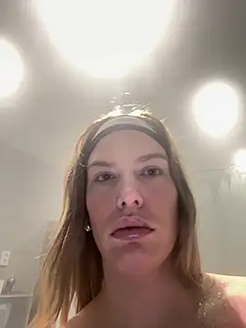 Chloemillerrxx Webcam Show