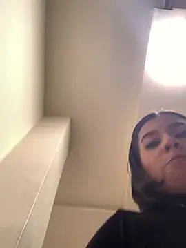 Chatroom XXX en direct de AlyssaRay