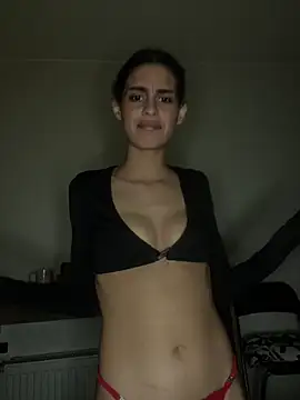 GameofMaddy Adlı Modelin Canlı XXX Sohbeti