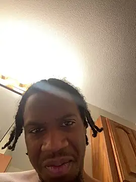 XXX chat uživo modela James816