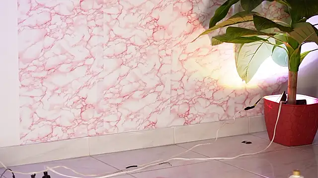 Soy_Daniela Adlı Modelin Canlı XXX Sohbeti