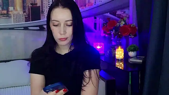 دردشة MonicaSweetx الجنسية المباشرة