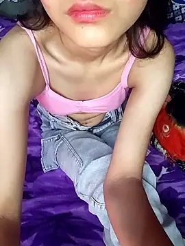 Chat +18 de x_chaht ao vivo