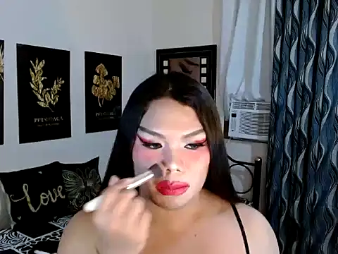 Živý XXX chat TSbrianaHugeCock