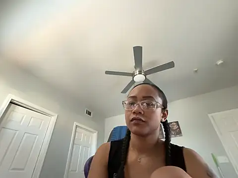 RylReese élő XXX-chatje