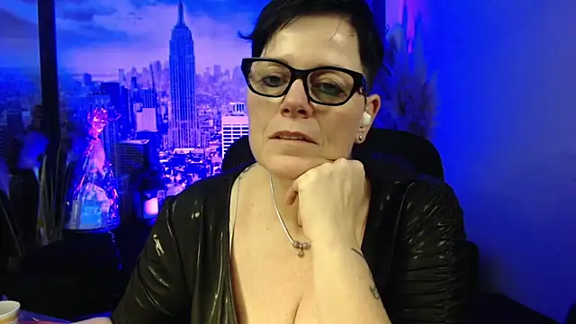 ninarandmann élő XXX-chatje