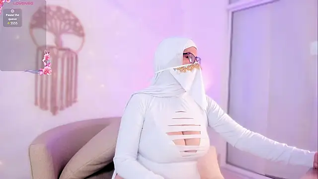 Hannaa_Dolly – Live XXX-chat