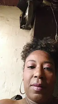 Chat XXX ao vivo de ChanneldelaCroix