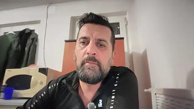 Chatroom XXX en direct de TARKAN1