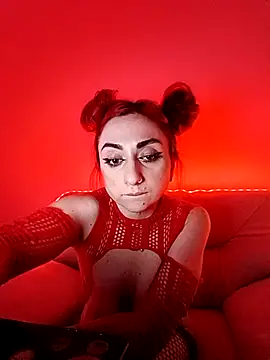 JessicaShorty4U Adlı Modelin Canlı XXX Sohbeti