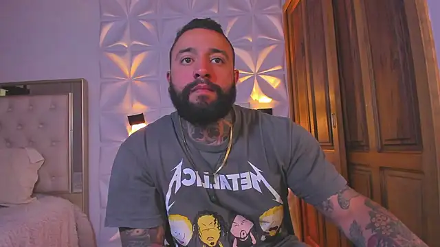 Chatroom XXX en direct de MISTER_VENOM