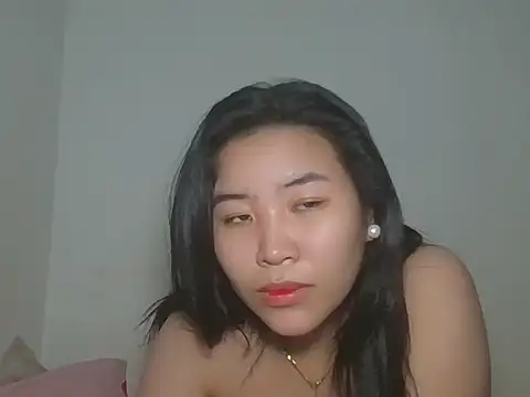 Zyeiii 现场XXX聊天