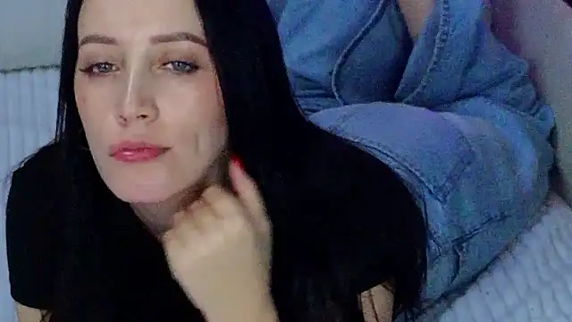 Онлайн чат XXX MonicaSweetx