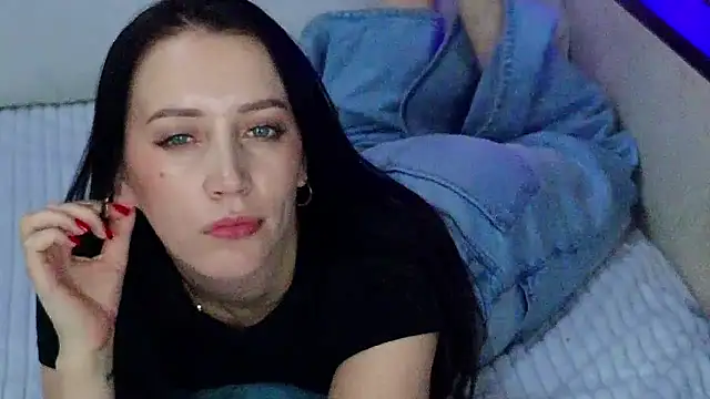 Онлайн чат XXX MonicaSweetx