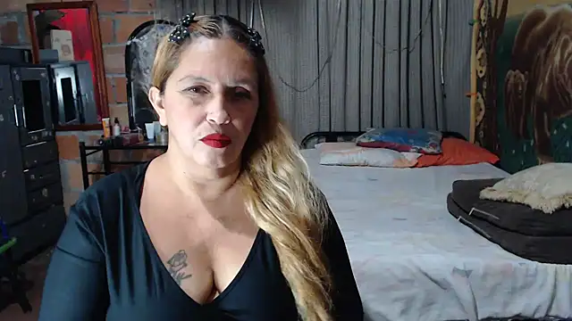 Chat XXX en directo de mom_son_dirty