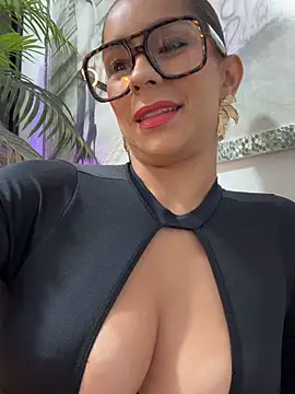 Онлайн чат XXX Mau_White