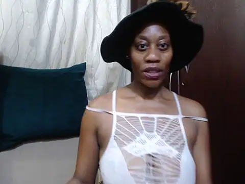 sweetcandyx24n Live XXX chat