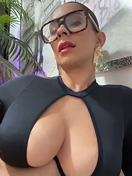 Mau_White Live XXX Chat