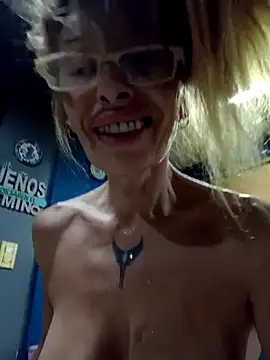 FrozenWaffle 现场XXX聊天