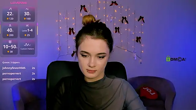 liana_kisses Chat XXX live