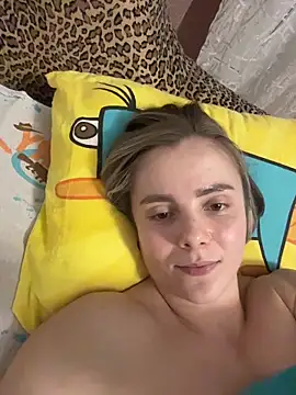 AlisaKissss Chat XXX in diretta