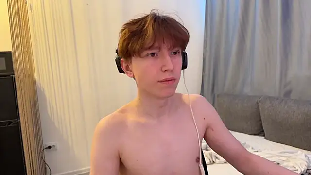 Czat XXX na żywo – tommy_colson