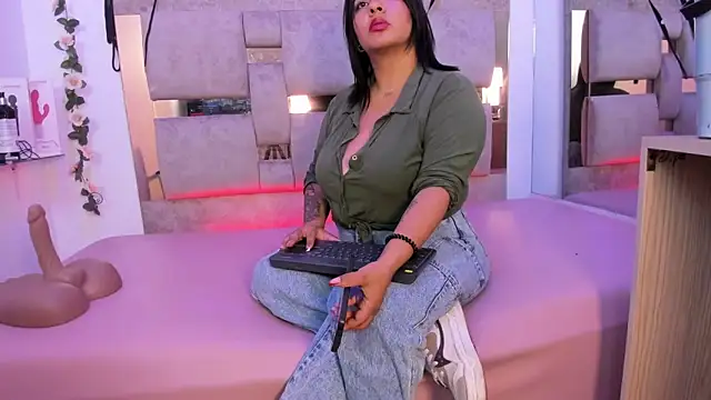 Luciana_r Live XXX-Chat