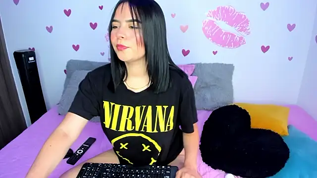 MiaAylen_ Adlı Modelin Canlı XXX Sohbeti