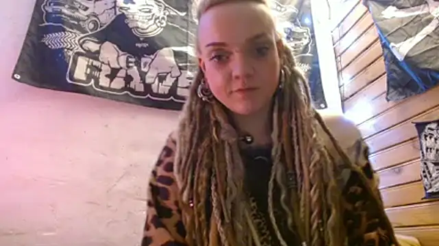 spiralhokkaido23 Adlı Modelin Canlı XXX Sohbeti