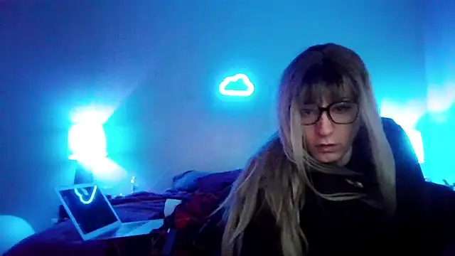 starrgirls27 webkamerás műsora