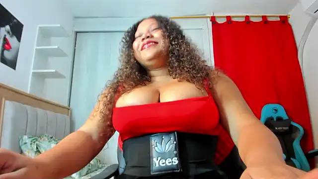 Chat XXX ao vivo de Lunastar02