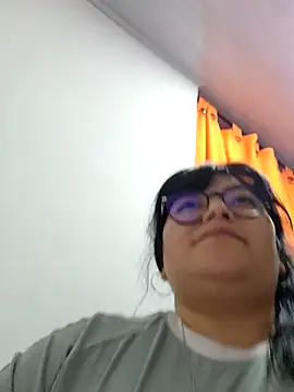 Sakura_0505 即時 XXX 聊天