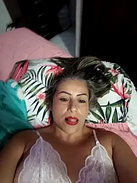 Chat +18 de maynor_1998 ao vivo