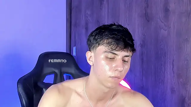 Demian_cute18 Chat XXX live