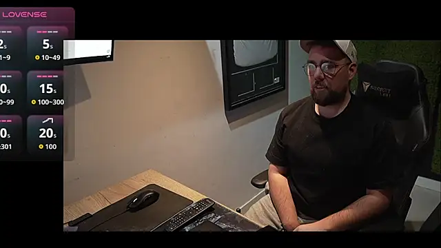 justinitt Chat XXX live