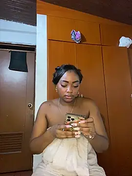 MonicaSex_のライブXXXチャット