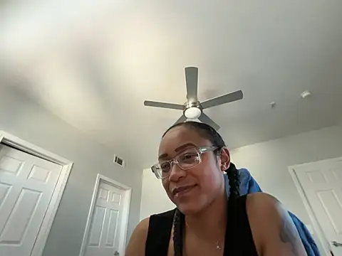 Chat XXX ao vivo de RylReese