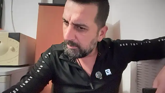 Chat XXX Live TARKAN1